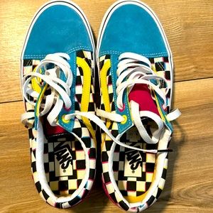 Old Skool Crazy Check CMYK by VANS size 9.0W/7.5M